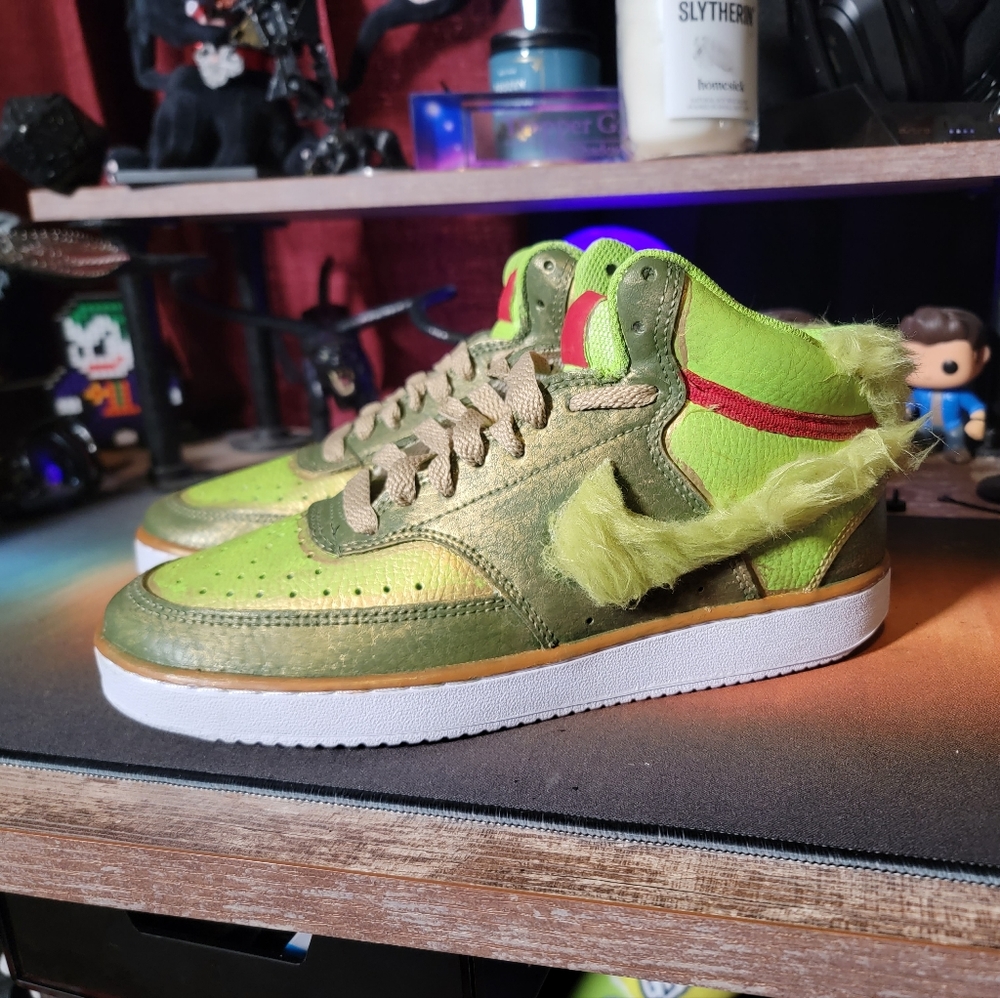 Custom painted Grnch shoes
